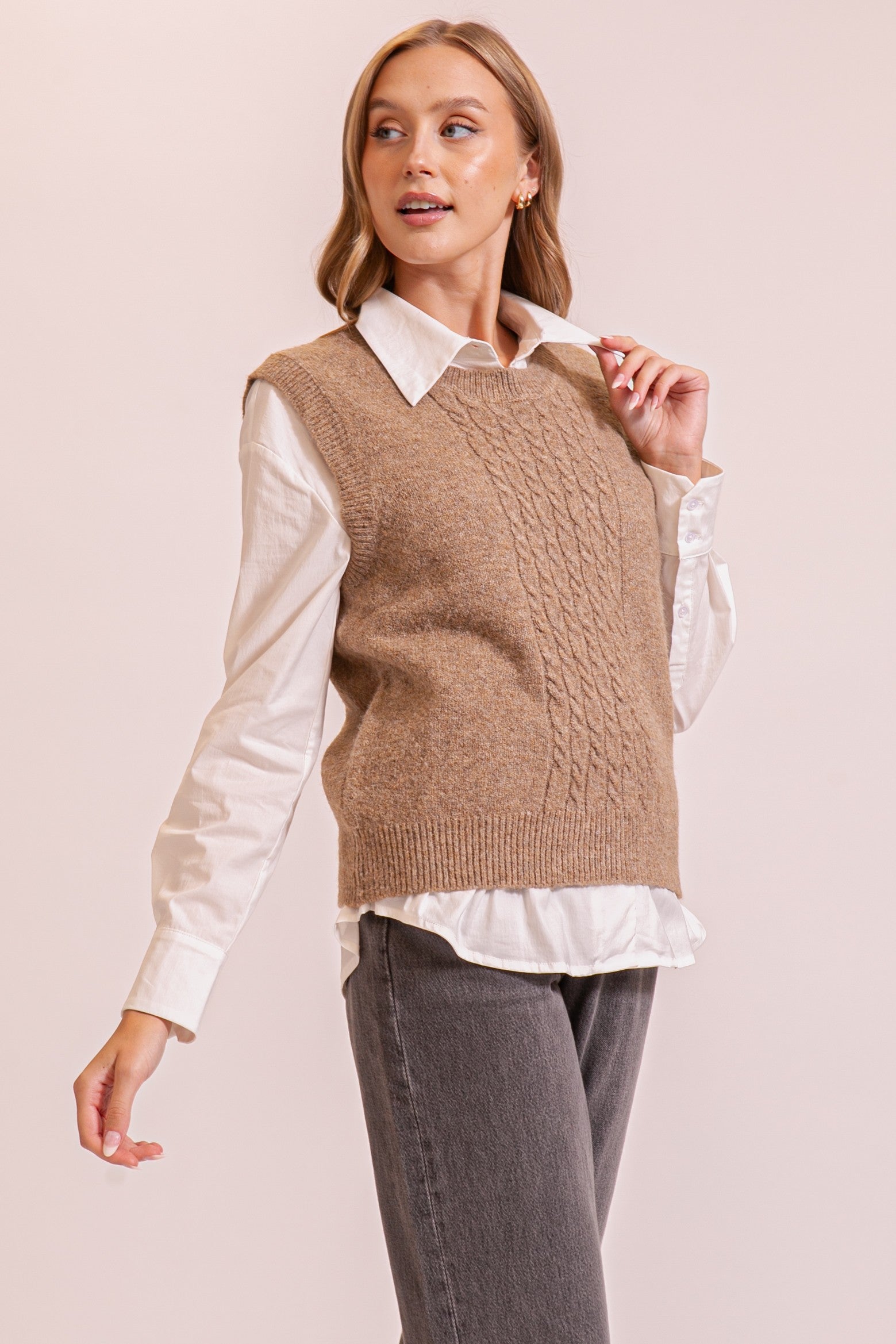 The Kennedy Cable Knit Sweater Vest | Taupe |