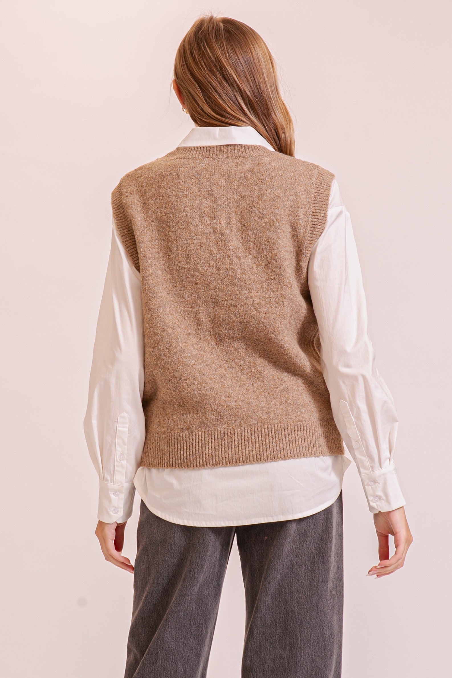 The Kennedy Cable Knit Sweater Vest | Taupe |